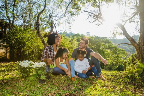 Famiia en dia de campo Prevenir Superior